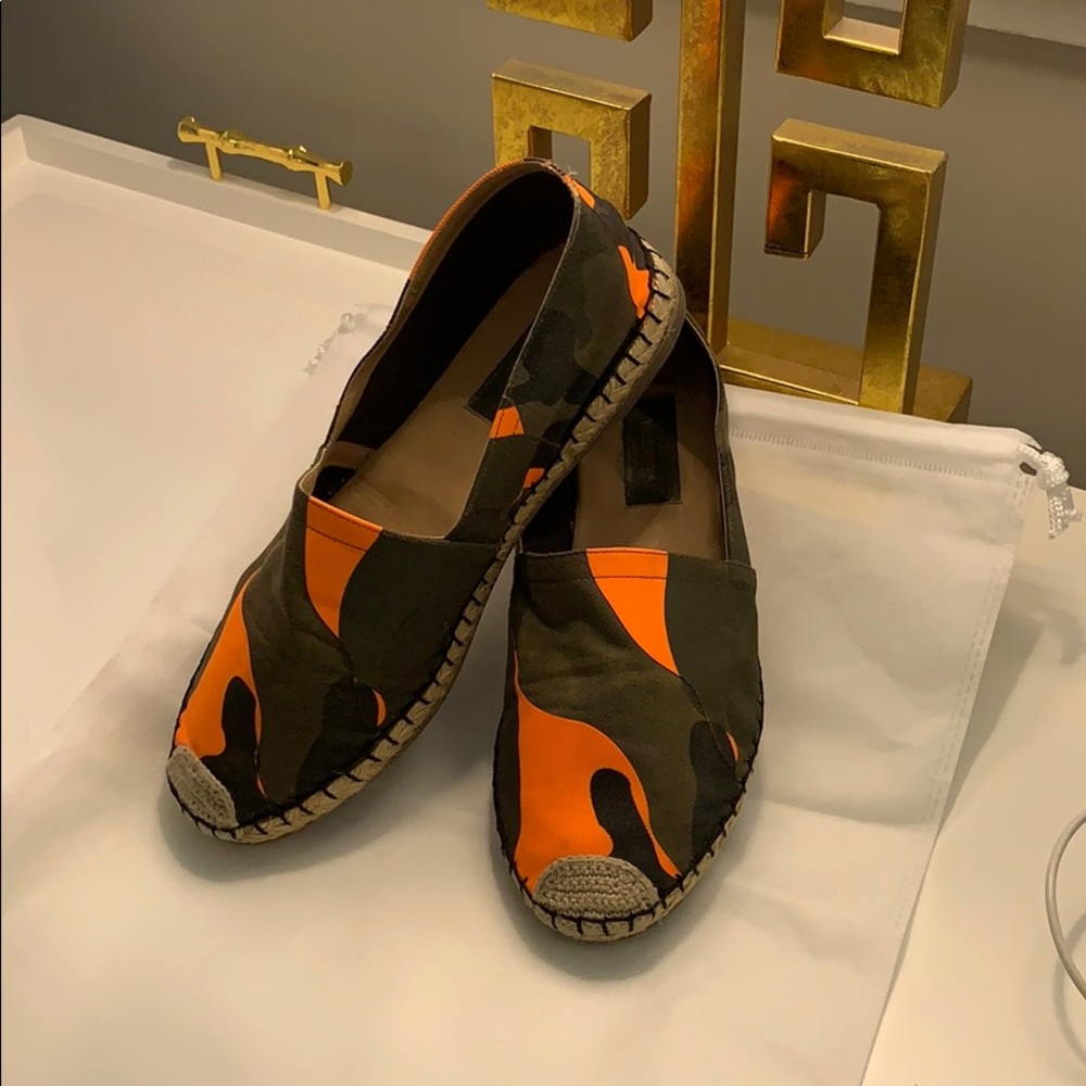 EUC Valentino Camo Flats Espadrilles SALE FINAL